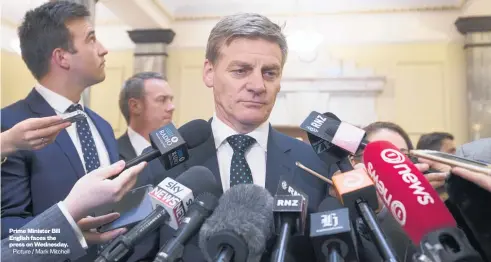  ?? Picture / Mark Mitchell ?? Prime Minister Bill English faces the press on Wednesday.