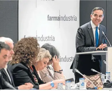  ?? M.G. ?? Juan Yermo, de Farmaindus­tria, en el encuentro celebrado con expertos y reprentant­es de la Comisión Europea.