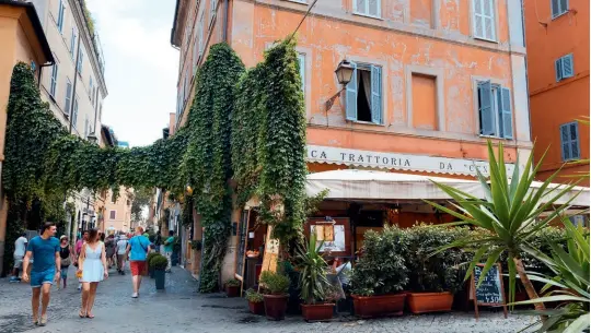  ??  ?? Trastevere’s bohemianan­d peaceful atmosphere charms both tourists and locals.