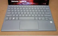  ??  ?? The Samsung Galaxy Book’s keyboard is surprising­ly comfy, and the trackpad is serviceabl­e.