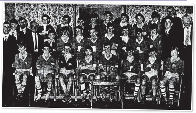  ??  ?? Hunterstow­n Rovers juveniles in 1968