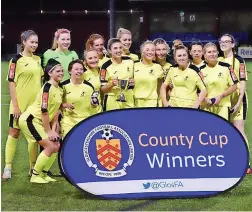  ?? ?? Cirenceste­r Town Ladies after their 2-0 victory over Dursley in the final of the GFA Women’s Challenge Cup