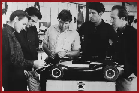  ??  ?? Original Kiwis in McLaren team: Bruce McLaren, Wal Willmott, Bruce Harre, Howden Ganley and Eoin Young