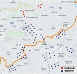  ?? FOTO GEMEENTE RIEMST ?? Op de infomarkt van Ventori werden de plannen voor vijftien windmolens uit de doeken gedaan. Maar voor de ruime omgeving zou het gaan om mogelijk tachtig turbines.