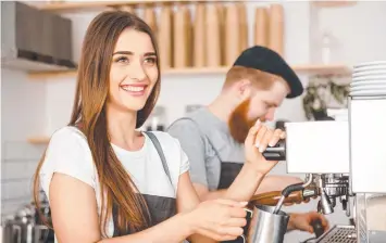  ??  ?? FIGHT TO SURVIVE: Melbourne cafes are back under tighter lockdown restrictio­ns.