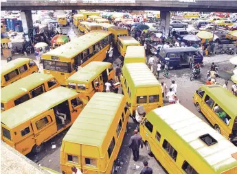  ??  ?? Yellow buses to go?