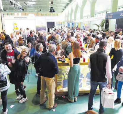  ?? ?? Ambiente de público en la Feria Agroganade­ra de Los Pedroches que se celebra estos días en Pozoblanco.