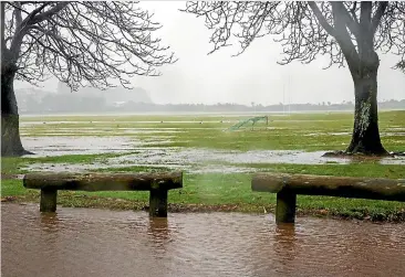  ?? PHOTO: DOUG FIELD/STUFF ?? Ashbury Park is full of puddles following heavy rain in South Canterbury on Friday.