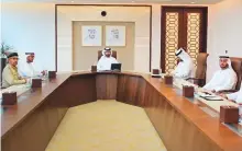  ?? ?? Shaikh Mansoor Bin Mohammad Bin Rashid Al Maktoum chairs the Dubai Council for Border Crossing Points meeting.