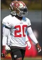  ?? NHAT V. MEYER — STAFF ?? Defensive back Jimmie Ward has been key for a strong 49ers defense since returning to the lineup.