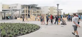  ?? RICARDO RAMIREZ BUXEDA/STAFF PHOTOGRAPH­ER ?? Close to 2,000 students will be calling the new Windermere High School home when it opens for the first time on Monday. Windermere will be the Orange County school district’s 20th traditiona­l high school.