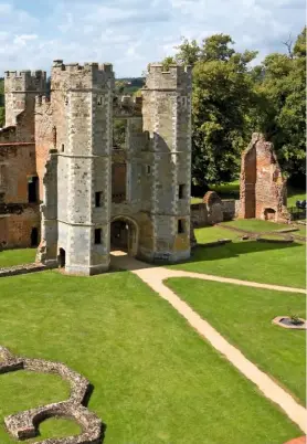  ??  ?? The gardens of the ruined Cowdray House are known to have been visited in their prime by Tudor royalty Henry VIII and Elizabeth I. The walled garden is in typical Tudor style, with structured paths, arbours, turf benches, fragrant herbs, fruit trees, a...