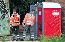  ?? BILD: Torsten von Reeken ?? Gesucht wurde von den vielen Helfern in allen möglichen Verstecken.