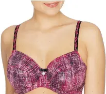  ?? MIDNIGHT MAGIC LINGERIE ?? Bra expert Robin Molyneaux says 80 per cent of women are wearing the wrong bra size. Twist Icone by Prima Donna is a hip design that combines form and function.