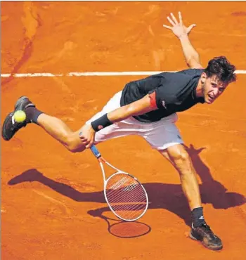  ?? FOTO: AP ?? Dominic Thiem, primera final de Grand Slam a los 24 años. A la tercera oportunida­d seguida pasó las ‘semis’