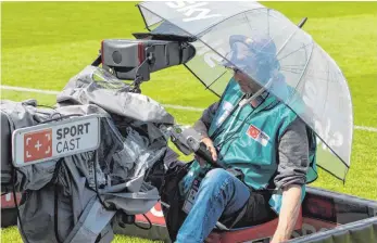  ?? FOTO: DPA ?? Streit um Bundesliga-Spiele im TV: Alle Spiele – alle Tore“gilt nun nicht mehr für Sky.