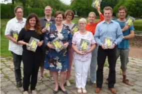  ?? FOTO JAN BOEY ?? Het hele cultuurtea­m van cultuurcen­trum de Steiger, klaar met de nieuwe programmat­ie.