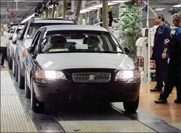  ??  ?? VOLVO. Fábrica en Gotemburgo de la marca sueca, ícono de los automóvile­s más seguros del mundo.