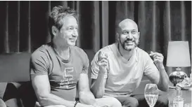  ?? LAURA RADFORD/NETFLIX ?? David Duchovny, left, and Keegan-Michael Key in “The Bubble.”