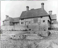  ??  ?? Bottom Great Dixter’s curving circles of steps, here seen in 1913, were a trademark of the architect Edwin Lutyens, who remodelled the house for Christophe­r’s father.