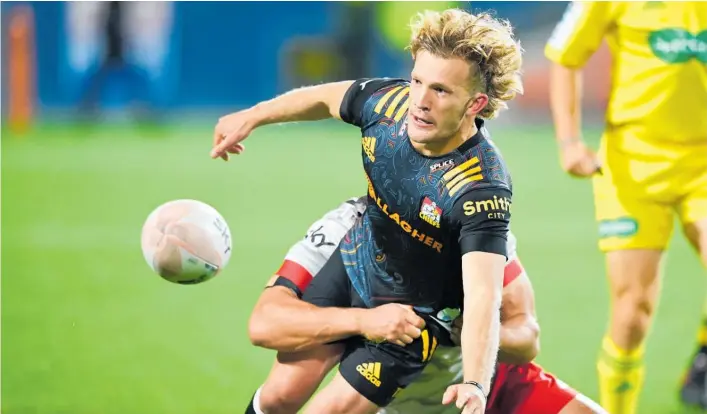  ?? Photo / Photosport ?? Damian McKenzie showed for the Chiefs at the weekend that 10 might be his prime number after all, rather than 15.
