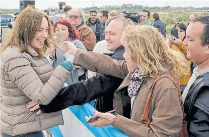  ?? GOBERNACIO­N ?? En General Lavalle. María Eugenia Vidal pone en marcha la ampliación del corredor atlántico.