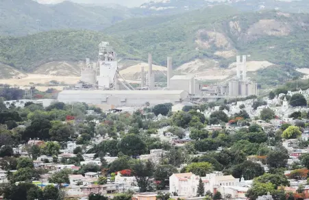  ?? Archivo ?? La reducción de incentivos que propone el gobierno de Rosselló Nevares preocupa a sectores industrial­es y comerciale­s del país.