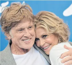  ?? AFP ?? Leyendas. Robert Redford (81) y Jane Fonda (79), homenajead­os.