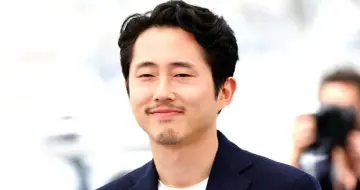  ??  ?? Yeun says he does not need to concentrat­e on portraying the Asian perspectiv­e.