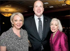  ??  ?? Mandy and Chuck Welch with first lady Ginger Beebe