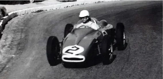  ??  ?? Above: When owned by the American Camoradi team, the Porsche-behra had the honour of practice laps in the hands of Juan Fangio before a race at Córdoba in February 1960