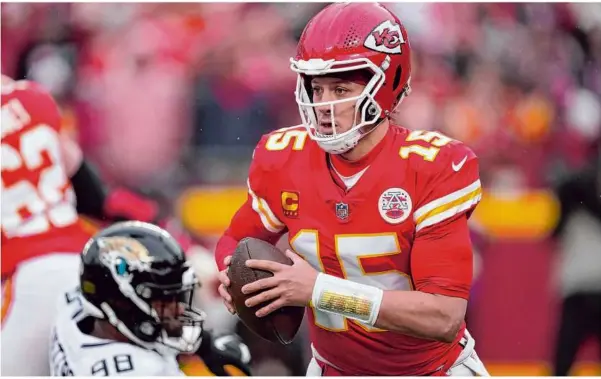  ?? Foto: Charlie Riede/dpa ?? Wurde bereits als „Wertvollst­er Spieler der Saison“in der NFL ausgezeich­net: Patrick Mahomes (Kansas City Chiefs).