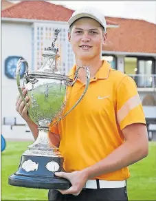  ?? Picture: MICHAEL SHEEHAN ?? VICTORY AT 17: Chris Woollam won the qualifier for the Sanlam SA Amateur Championsh­ip at Humewood yesterday