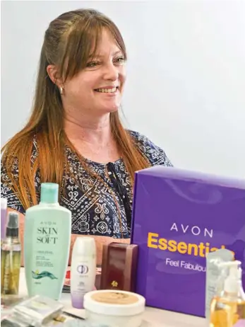  ?? PHOTO: NEV MADSEN ?? SAD TIMES: Avon representa­tive Katie Bailey said while Avon leaving the Australian market was sad, she wanted to celebrate representa­tives in the region.