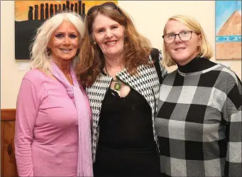  ??  ?? Nikki Carroll and Noeleen Blake with Bridie Farrell at her art exhibition in Boyne rugby club.