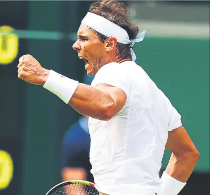  ?? FOTO: GETTY ?? Rafa Nadal, otro paso más adelante batiendo a Kukushkin. Todavía lejos del nivel buscado, pero pleno de sets ganados