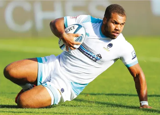  ?? PICTURE: Getty Images ?? My pick to replace Manu Tuilagi: Ollie Lawrence of Worcester Warriors scores against London Irish