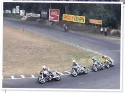  ??  ?? LEFT: Greg Petty (Yamaha XS1100) leads Suzuki 1000s