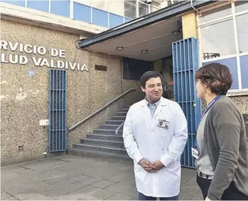  ??  ?? ► Patricio Rosas, director del Servicio de Salud de Valdivia. PREPARADOS