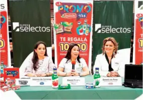  ??  ?? Promoción escolar. Mónica de Carranza, brand manager de Yogurt Yes; Karen Rivera, gerente de Mercadeo de Súper Selectos; y Beverly de Rivas, brand manager de Lactolac; dan a conocer su promoción para el regreso a clases.