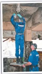  ?? Picture: AFP ?? David Royds gets samples in Paddy’s Bar, with Tom Stoewer.