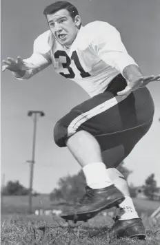  ?? Photo) (Submitted ?? Joe Fortunato will be inducted into the Mississipp­i State football “Ring of Honor” on Saturday in Davis Wade Stadium.