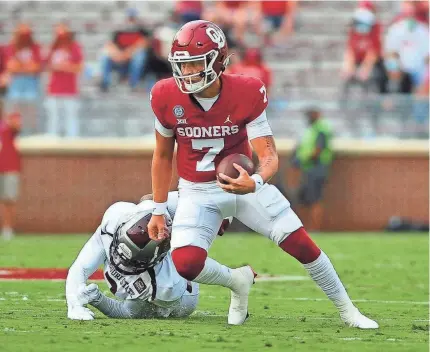  ?? KYLE PHILLIPS/THE NORMAN TRANSCRIPT VIA AP ?? Oklahoma and QB Spencer Rattler had shared the Power Five spotlight with the ACC. Now the SEC joins the fray this weekend.