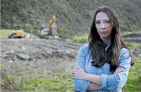  ?? ROSS GIBLIN/STUFF ?? Sally-ann Moffat is concerned about the environmen­tal effects of the Wainuiomat­a Cleanfill site, which is expanding close to her home.