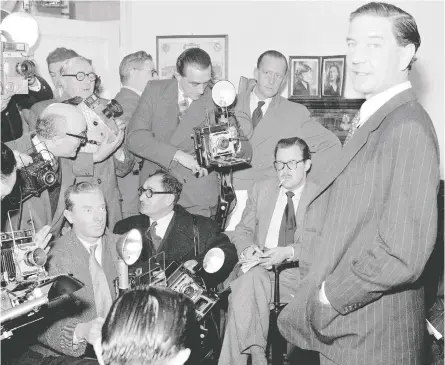  ?? THE ASSOCIATED PRESS FILES ?? Former British diplomat Kim Philby, who was at that time accused of spying for Russia, at a 1955 press conference at his parents’
home in London. An MI6 officer, Philby began spying for the Soviets in the 1930s and defected there in 1963.