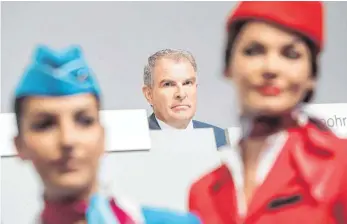  ?? FOTO: DPA ?? Der Vorstandsv­orsitzende der Deutschen Lufthansa AG, Carsten Spohr, hat auf der Hauptversa­mmlung der Airline die Pläne zur Übernahme des deutschen Konkurrent­en Air Berlin bestätigt.