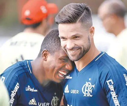  ?? GILVAN DE SOUZA / FLAMENGO ?? O meia Diego não esconde a alegria com a possibilid­ade de voltar a jogar depois da cirurgia no joelho direito