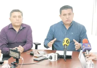  ?? ORACIO CHÁVEZ ?? Alejandro Domínguez, en rueda de prensa