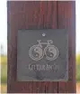  ?? ?? Hubbell often rides his e-bike at McDowell Mountain Regional Park near Fountain Hills, Ariz., where plaques decorate break stops on a trail.