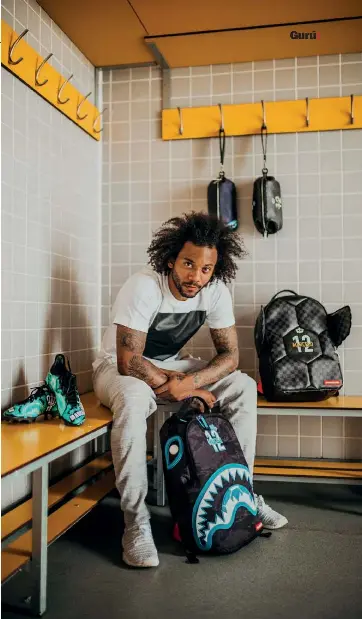 Mochila de futbolistas sale